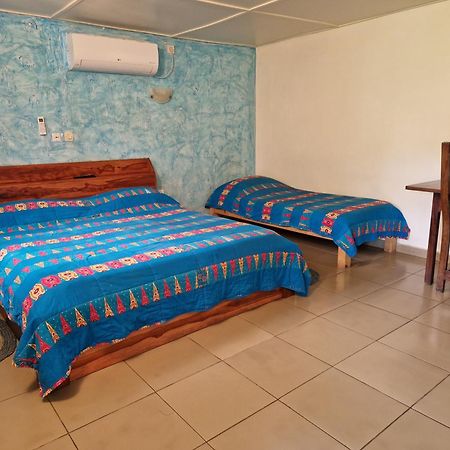 Hotel Robinson Plage Lomé Habitación foto